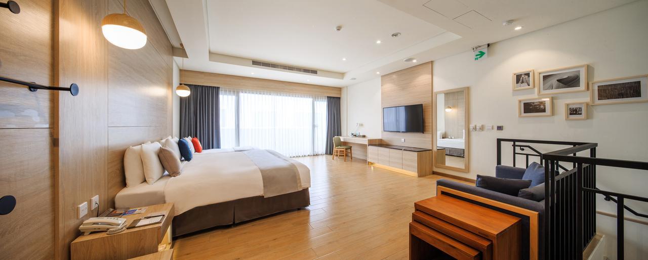 Sun Dialogue Hotel-By Cosmos Creation Chiayi City Exterior photo